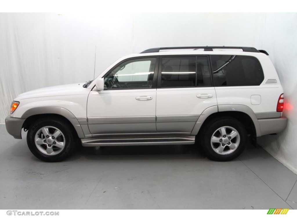Natural White 2005 Toyota Land Cruiser Standard Land Cruiser Model Exterior Photo #81625968