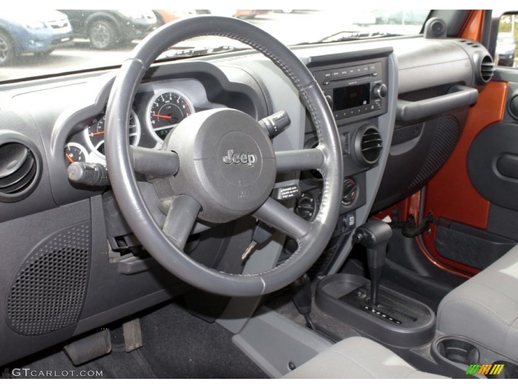 2010 Wrangler Sport 4x4 - Mango Tango Pearl / Dark Slate Gray/Medium Slate Gray photo #5
