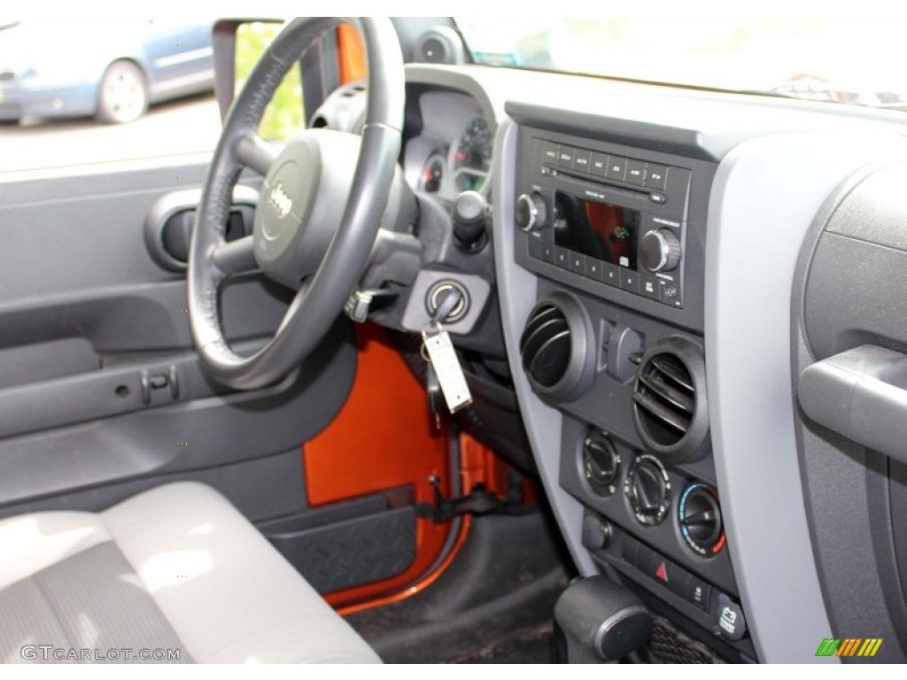 2010 Wrangler Sport 4x4 - Mango Tango Pearl / Dark Slate Gray/Medium Slate Gray photo #12