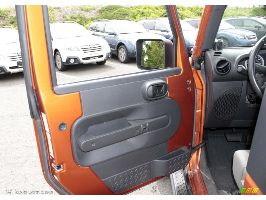 2010 Wrangler Sport 4x4 - Mango Tango Pearl / Dark Slate Gray/Medium Slate Gray photo #15