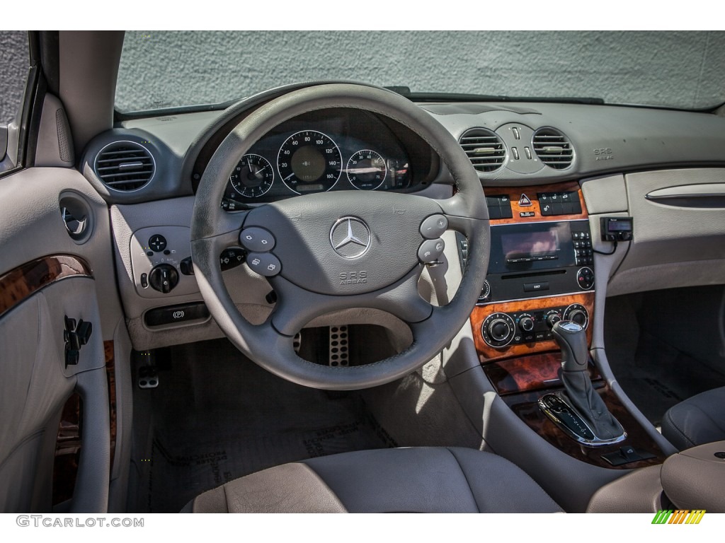 2005 Mercedes-Benz CLK 320 Cabriolet Ash Dashboard Photo #81626507