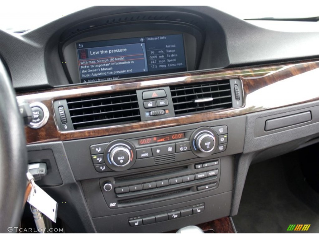 2008 BMW 3 Series 335xi Coupe Controls Photos