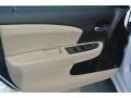 Bright White - 200 LX Sedan Photo No. 10