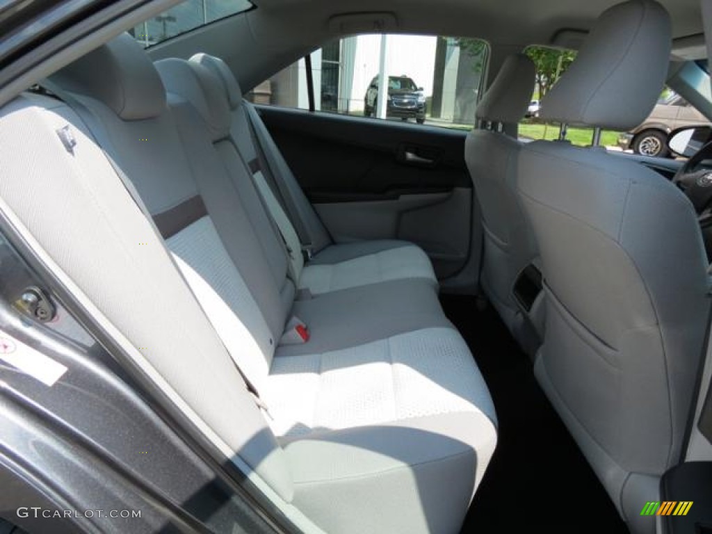 2012 Toyota Camry L Rear Seat Photo #81626879