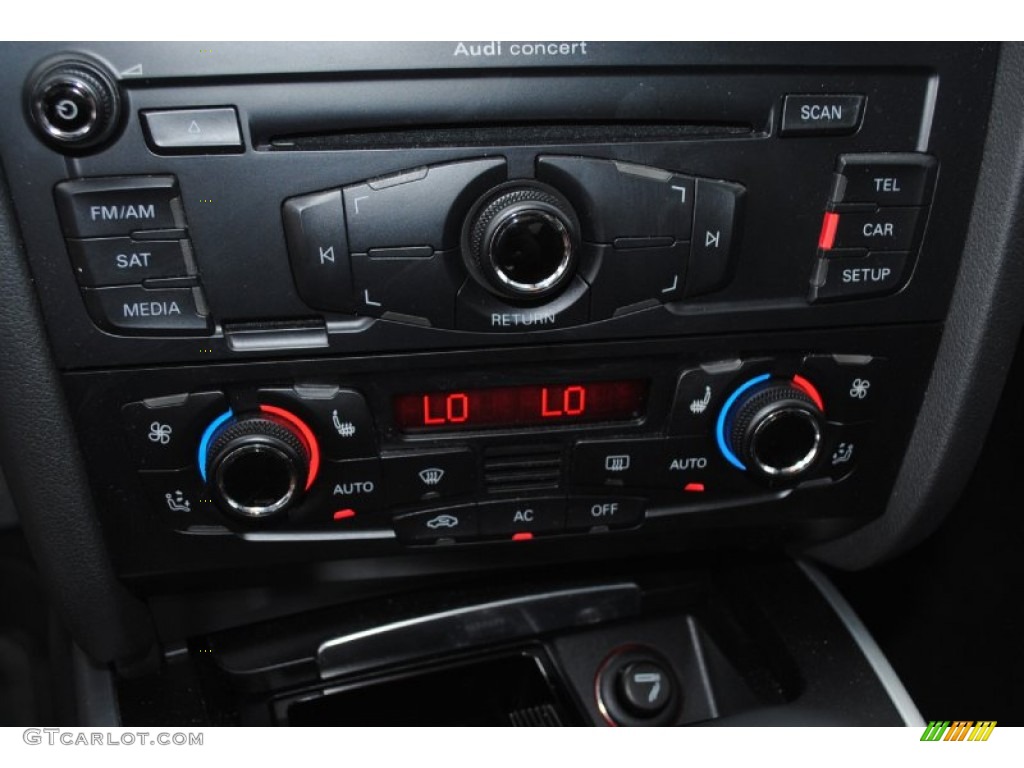2010 Audi S4 3.0 quattro Sedan Controls Photo #81626910