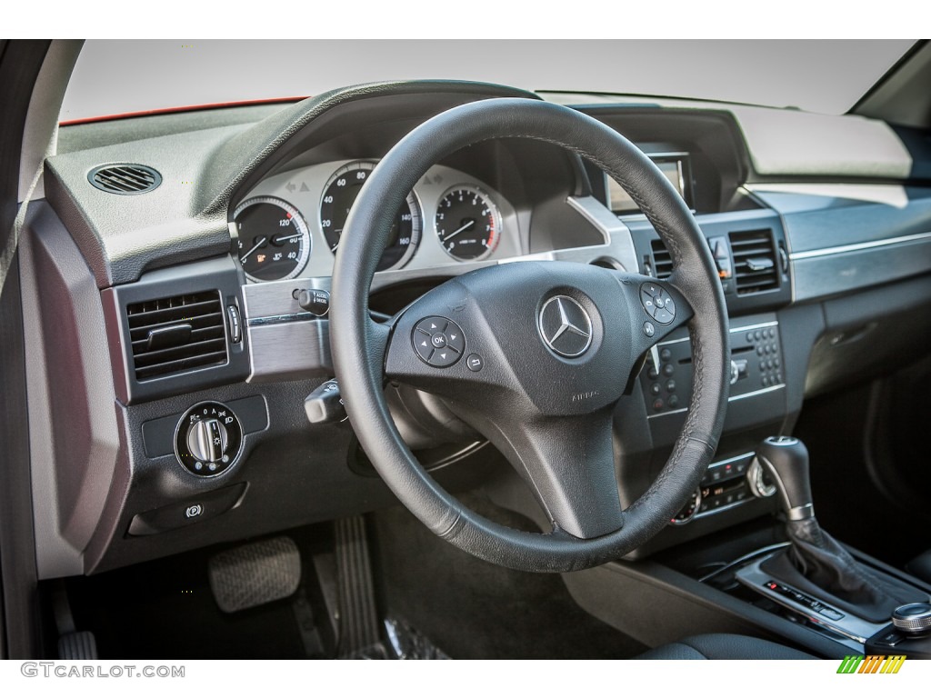 2010 Mercedes-Benz GLK 350 4Matic Black Steering Wheel Photo #81629124