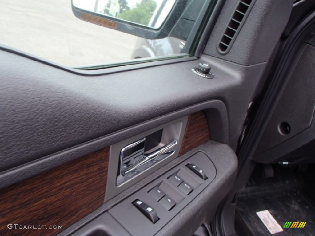 2013 Ford F150 Lariat SuperCab 4x4 Controls Photo #81630993