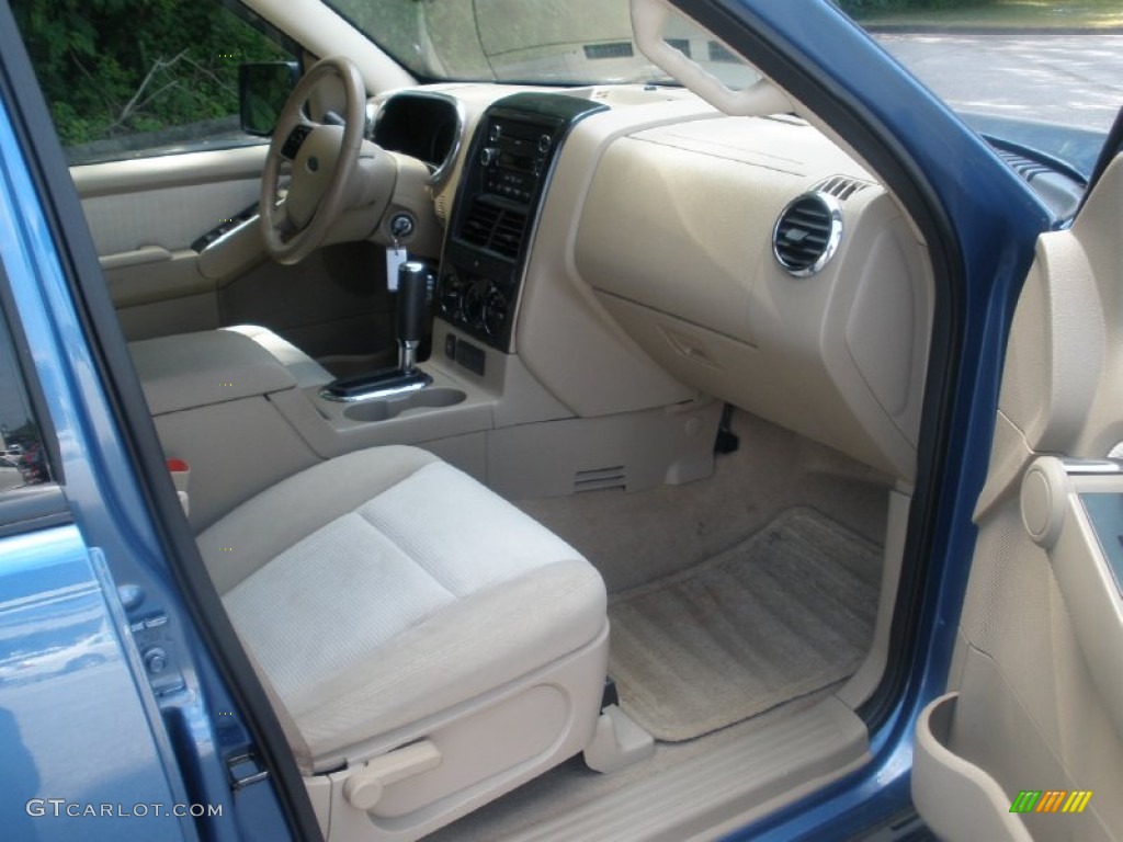 2009 Explorer XLT - Sport Blue Metallic / Camel photo #20