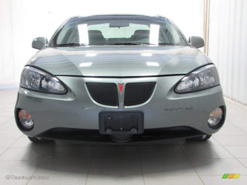 2004 Grand Prix GT Sedan - Greystone Metallic / Dark Pewter photo #2