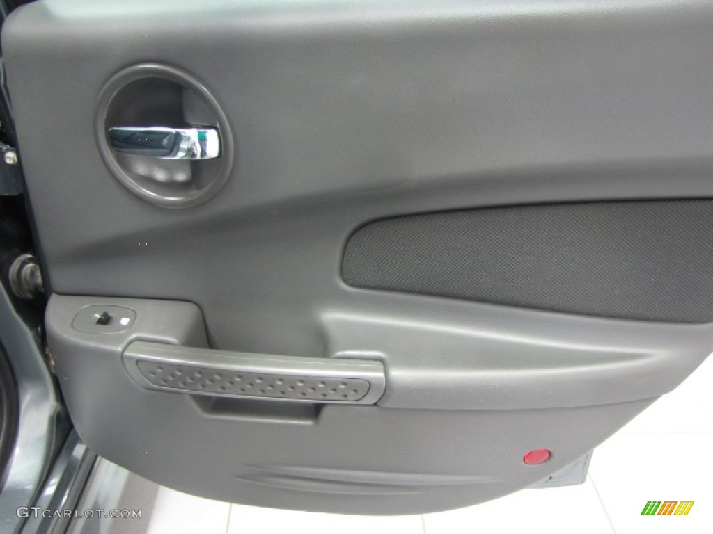 2004 Grand Prix GT Sedan - Greystone Metallic / Dark Pewter photo #12