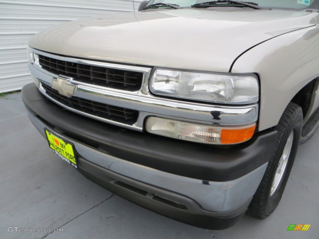 2005 Suburban 1500 LS - Sandstone Metallic / Tan/Neutral photo #10