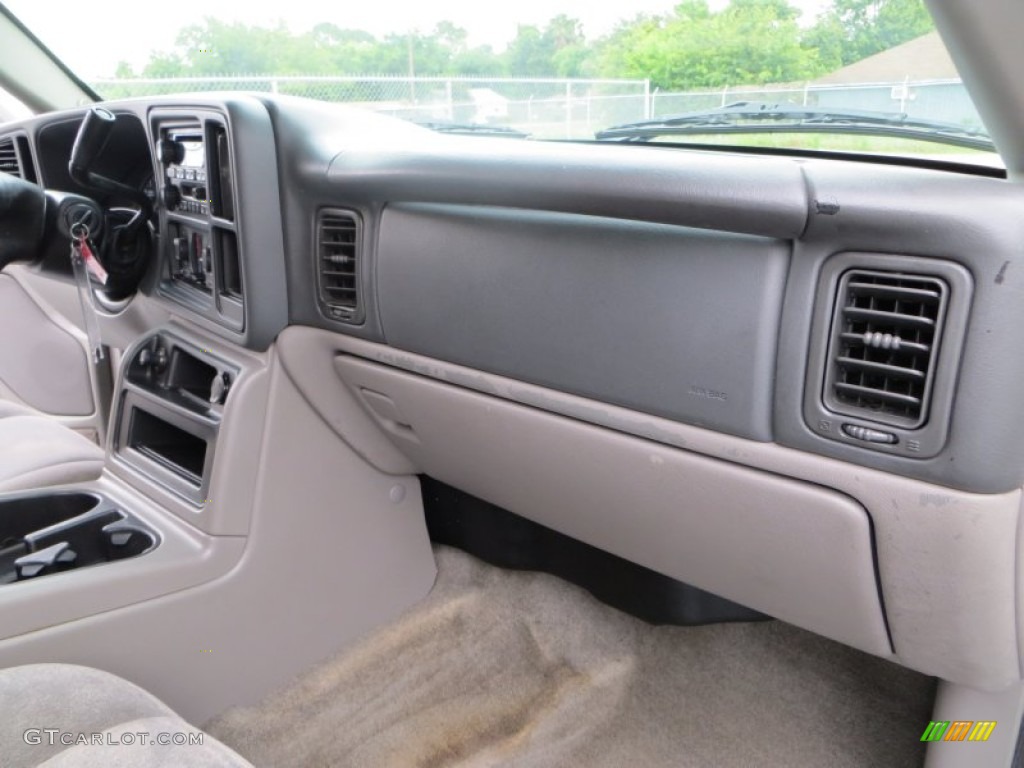 2005 Suburban 1500 LS - Sandstone Metallic / Tan/Neutral photo #22