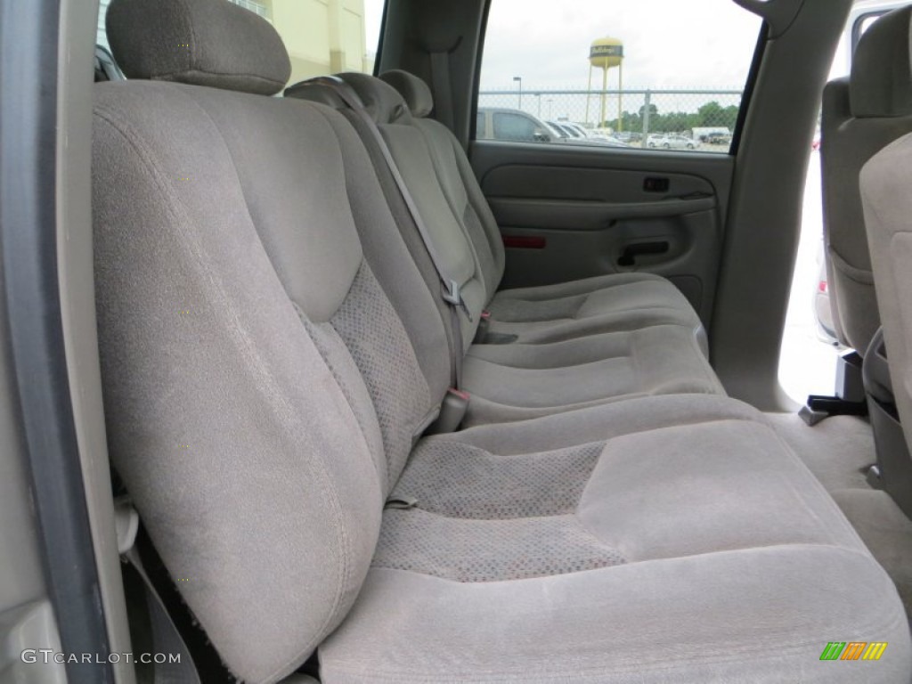 2005 Suburban 1500 LS - Sandstone Metallic / Tan/Neutral photo #25