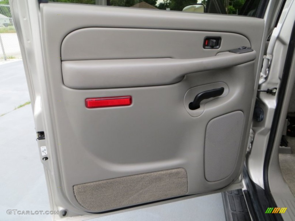 2005 Suburban 1500 LS - Sandstone Metallic / Tan/Neutral photo #28