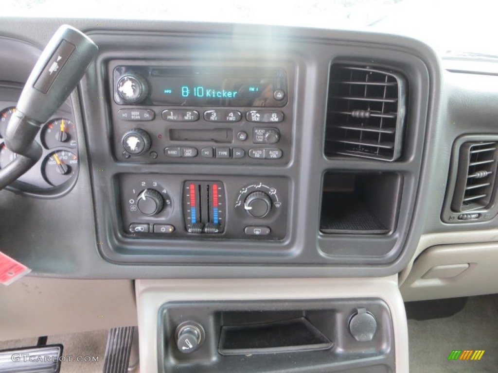 2005 Suburban 1500 LS - Sandstone Metallic / Tan/Neutral photo #35