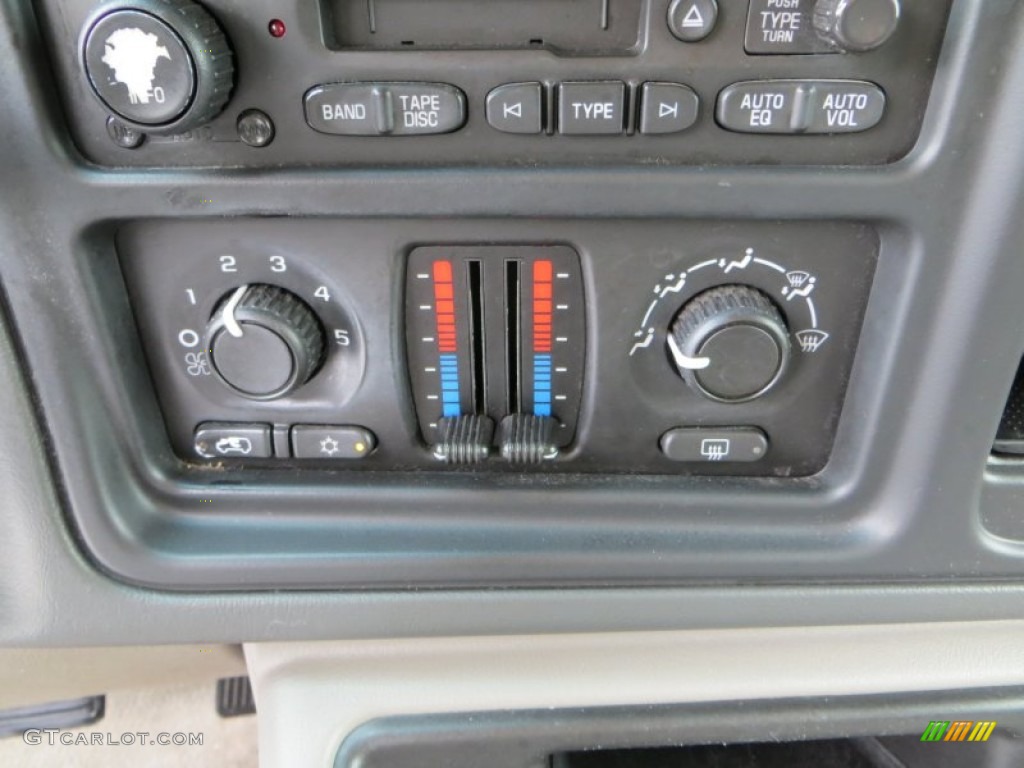 2005 Suburban 1500 LS - Sandstone Metallic / Tan/Neutral photo #37