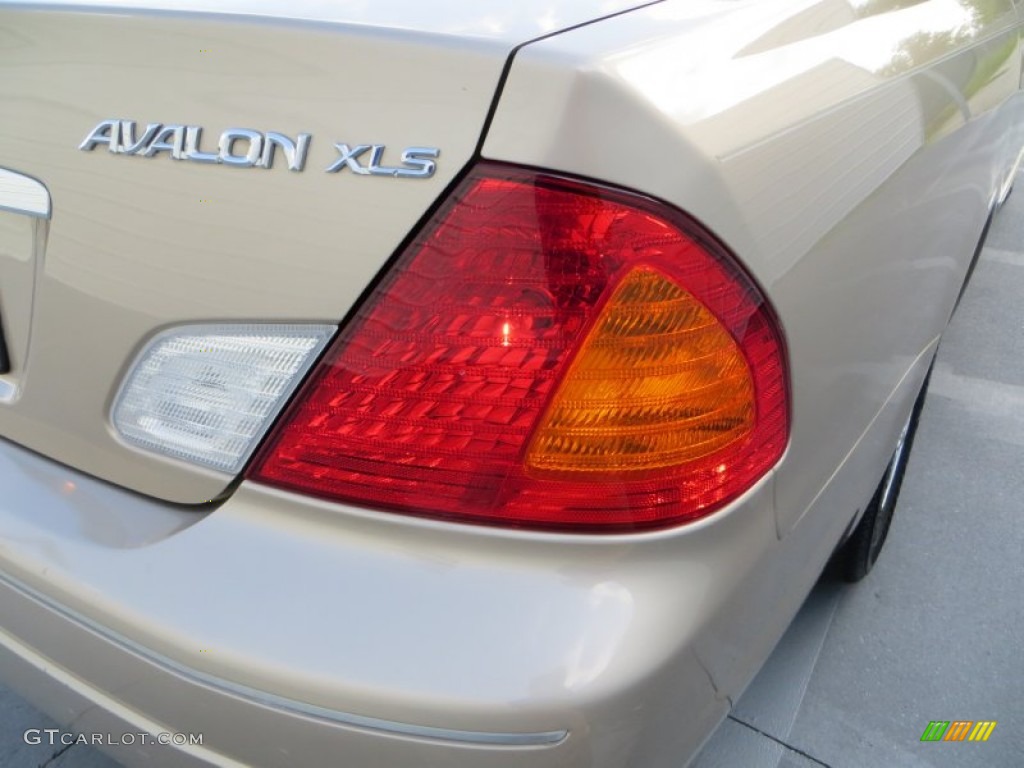 2000 Avalon XLS - Desert Sand Mica / Ivory photo #16