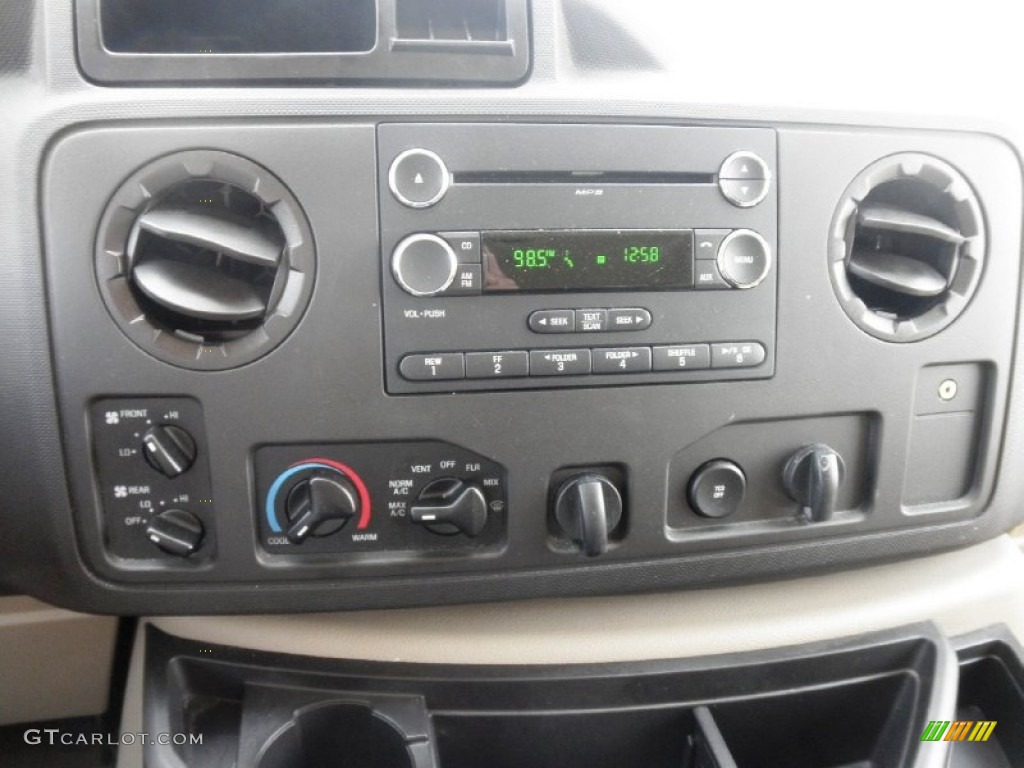 2013 Ford E Series Van E350 XLT Passenger Controls Photo #81636487