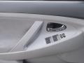 Super White - Camry LE Photo No. 15