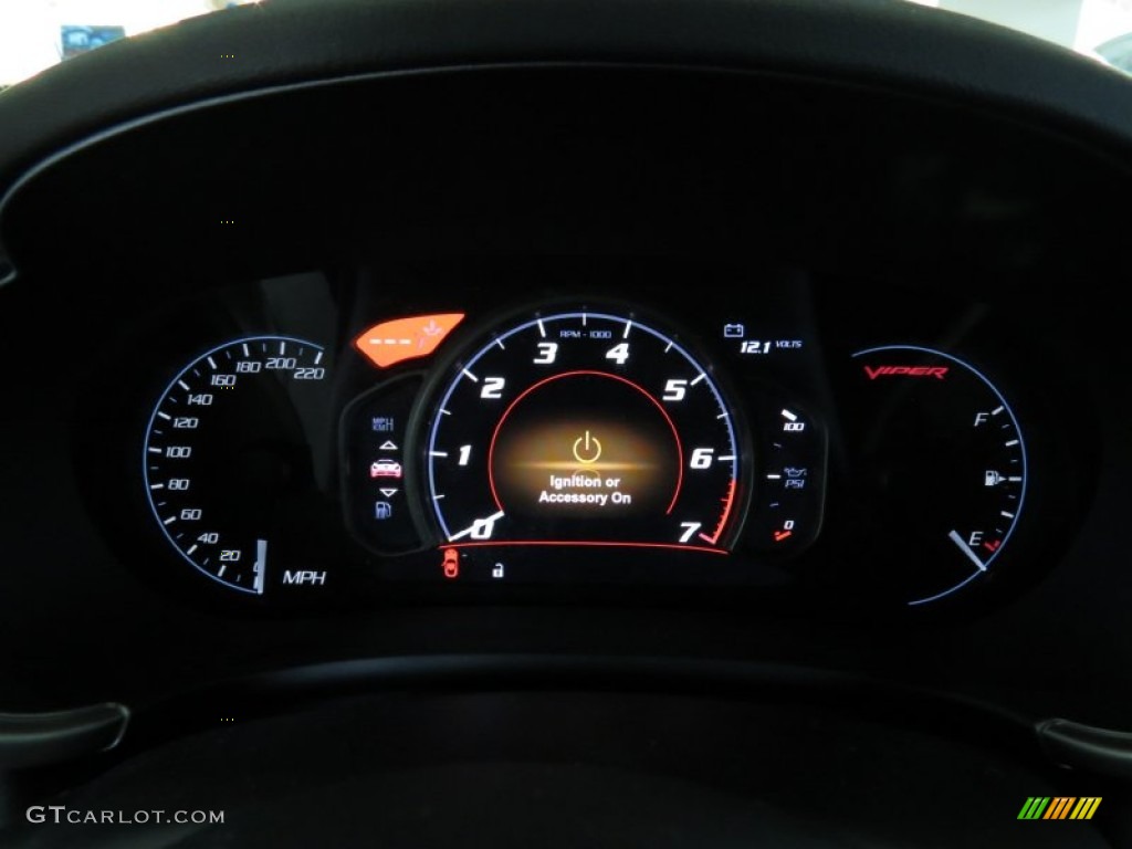 2013 Dodge SRT Viper Coupe Gauges Photos