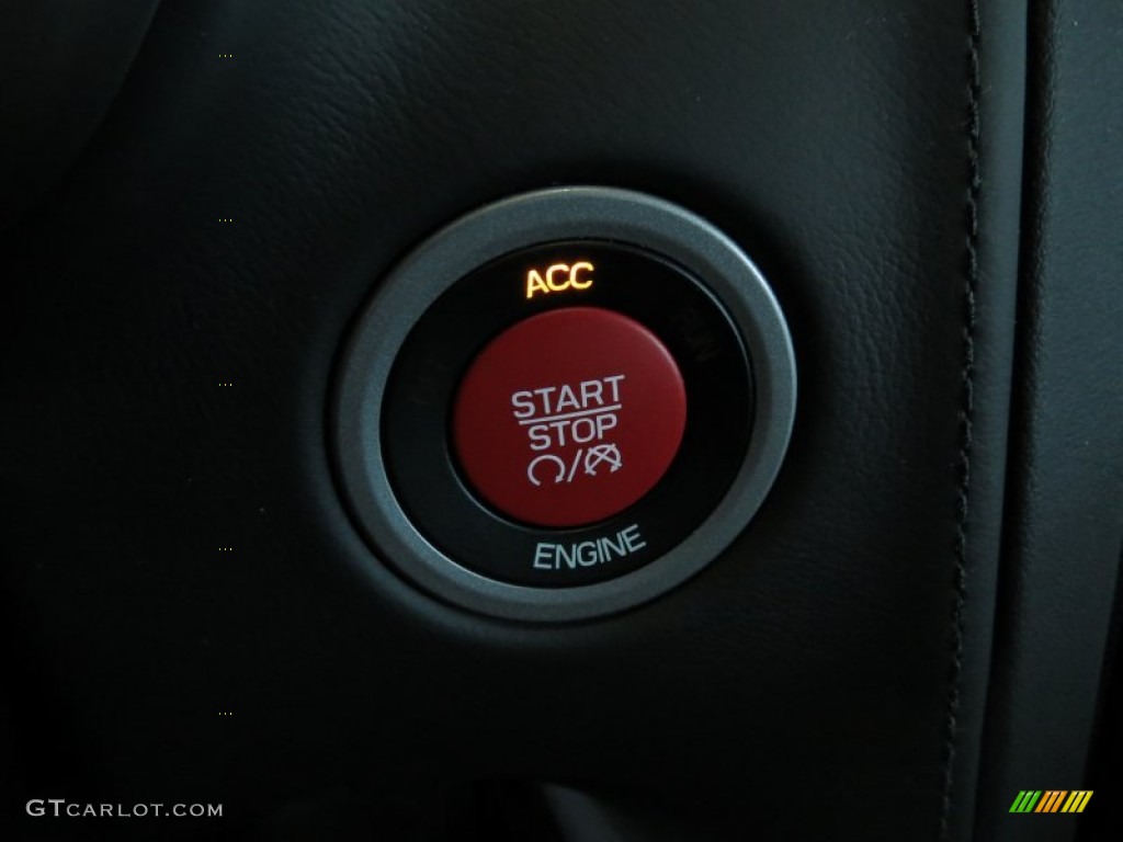 2013 Dodge SRT Viper Coupe Controls Photos