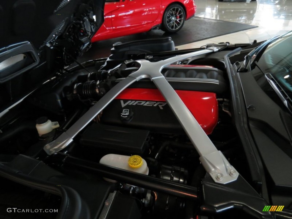 2013 Dodge SRT Viper Coupe 8.4 Liter OHV 20-Valve VVT V10 Engine Photo #81637484