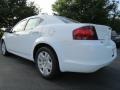 New Bright White - Avenger SE Photo No. 2