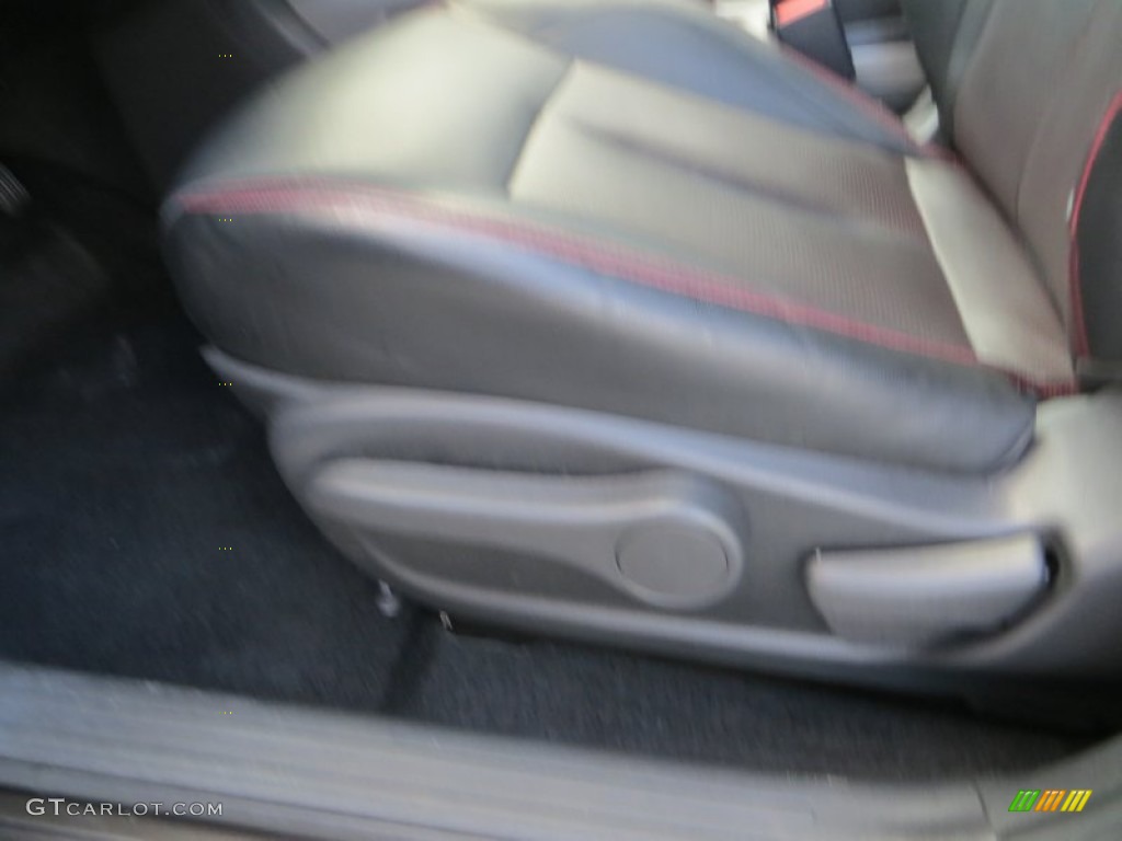 2011 Juke SL AWD - Metallic Bronze / Black/Red w/Silver Trim photo #35