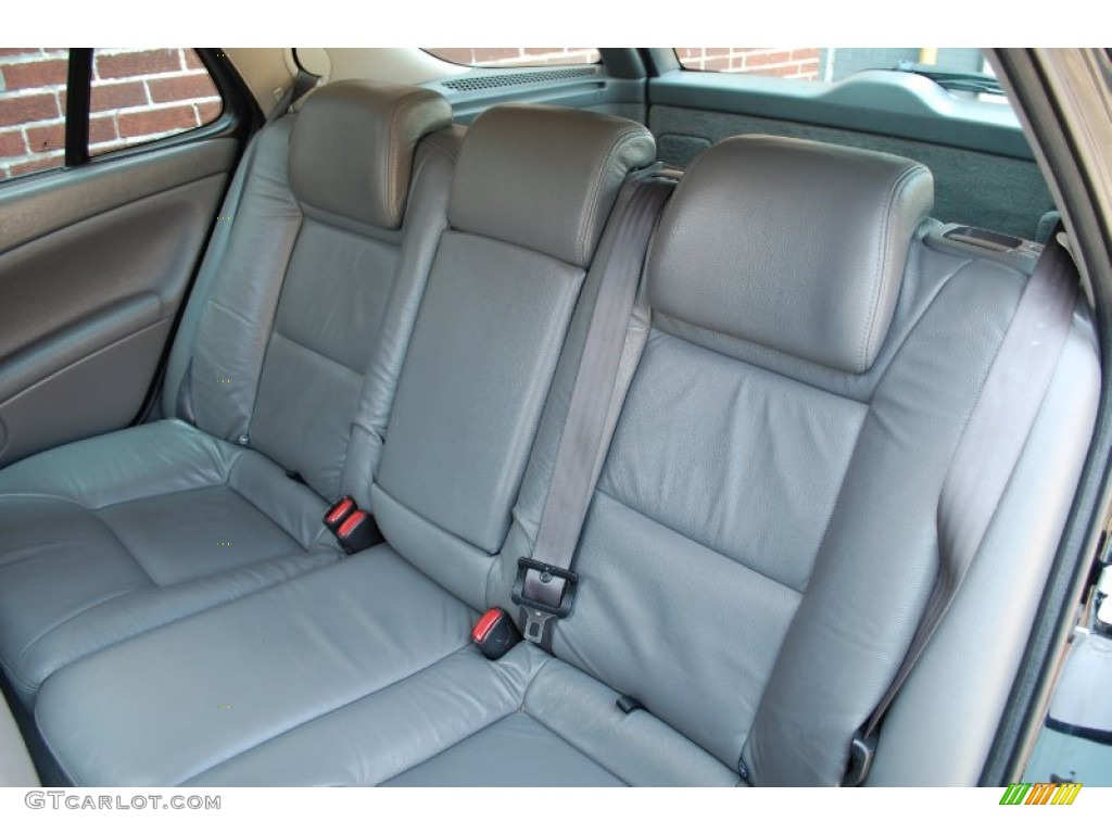 2004 Saab 9-5 Linear Sport Wagon Rear Seat Photos
