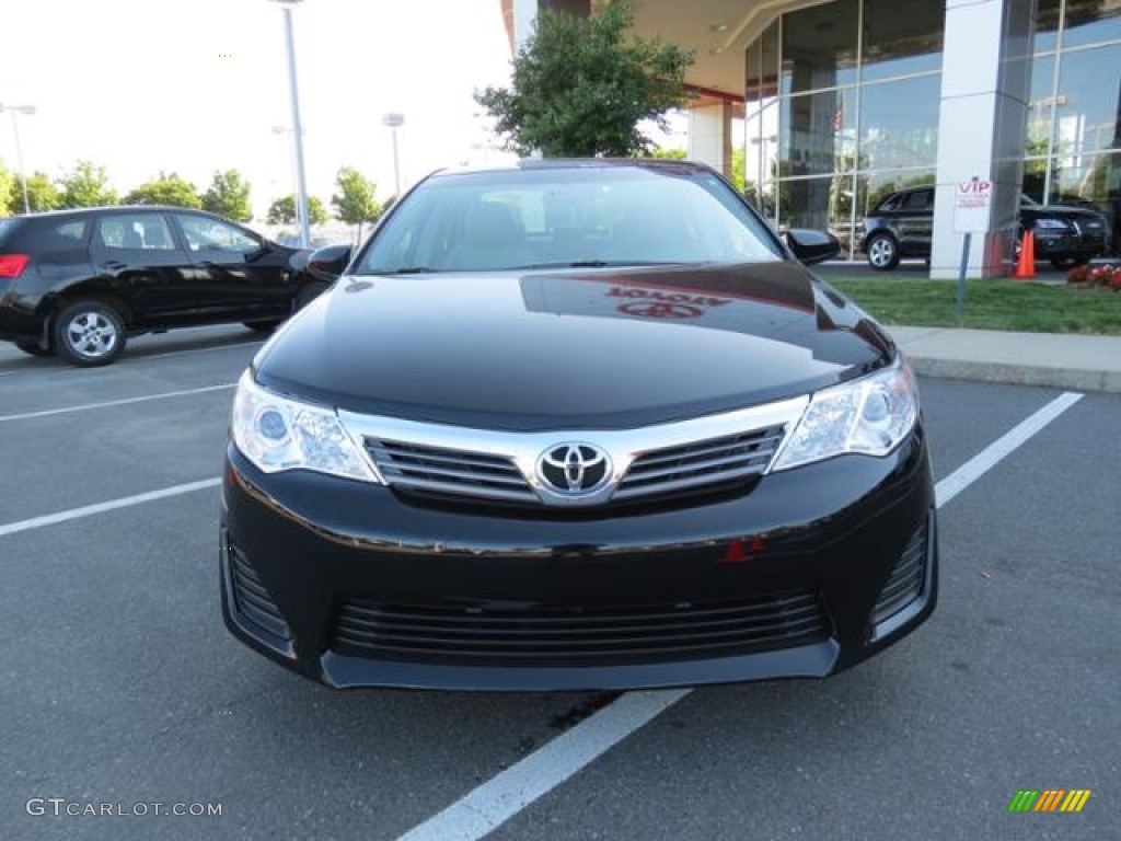 2013 Camry L - Attitude Black Metallic / Ash photo #2