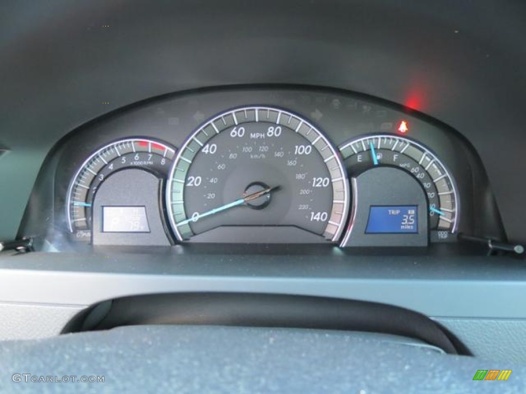 2013 Camry SE - Magnetic Gray Metallic / Black/Ash photo #12
