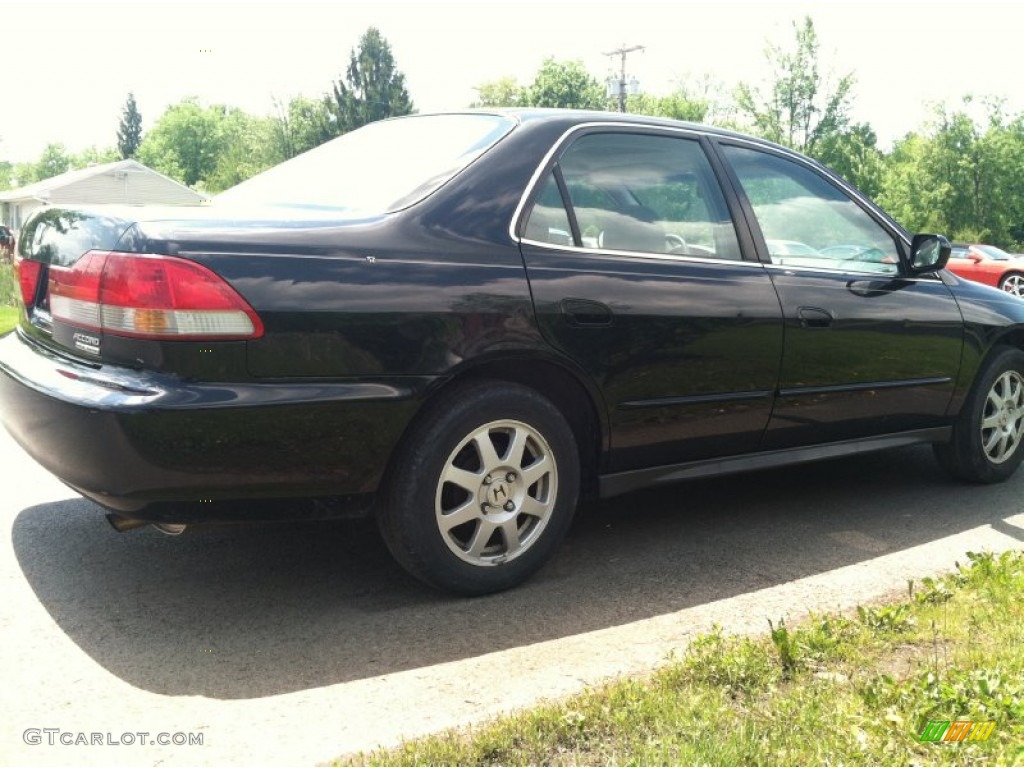 2002 Accord SE Sedan - Nighthawk Black Pearl / Quartz Gray photo #6