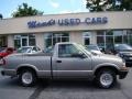 1998 Medium Beige Mystique Metallic Chevrolet S10 Regular Cab #81634513