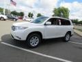 2013 Blizzard White Pearl Toyota Highlander   photo #3