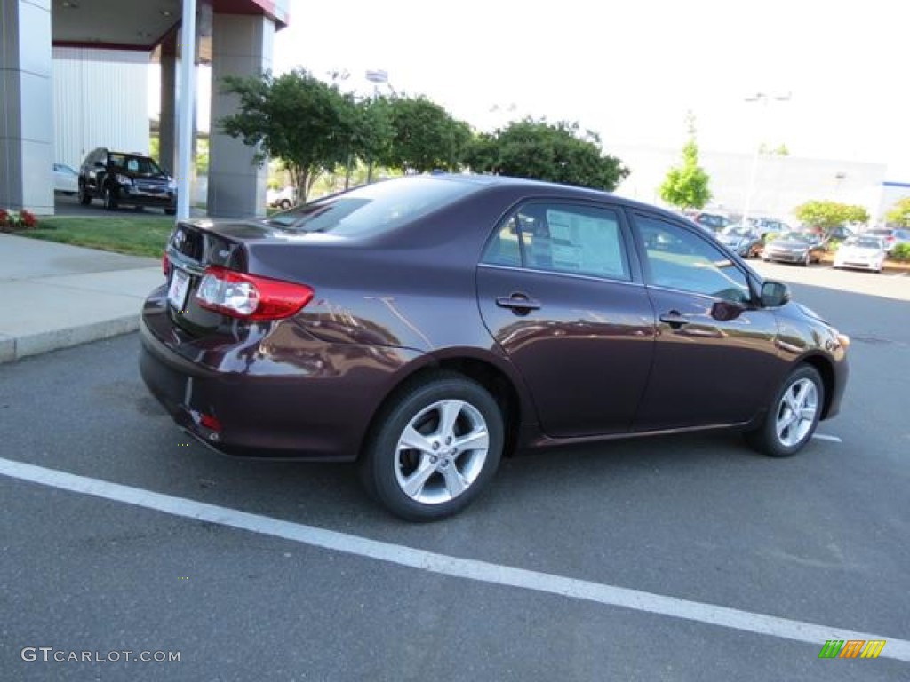 2013 Corolla LE Special Edition - Black Currant Metallic / Ash photo #14