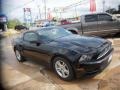 Black - Mustang V6 Coupe Photo No. 3