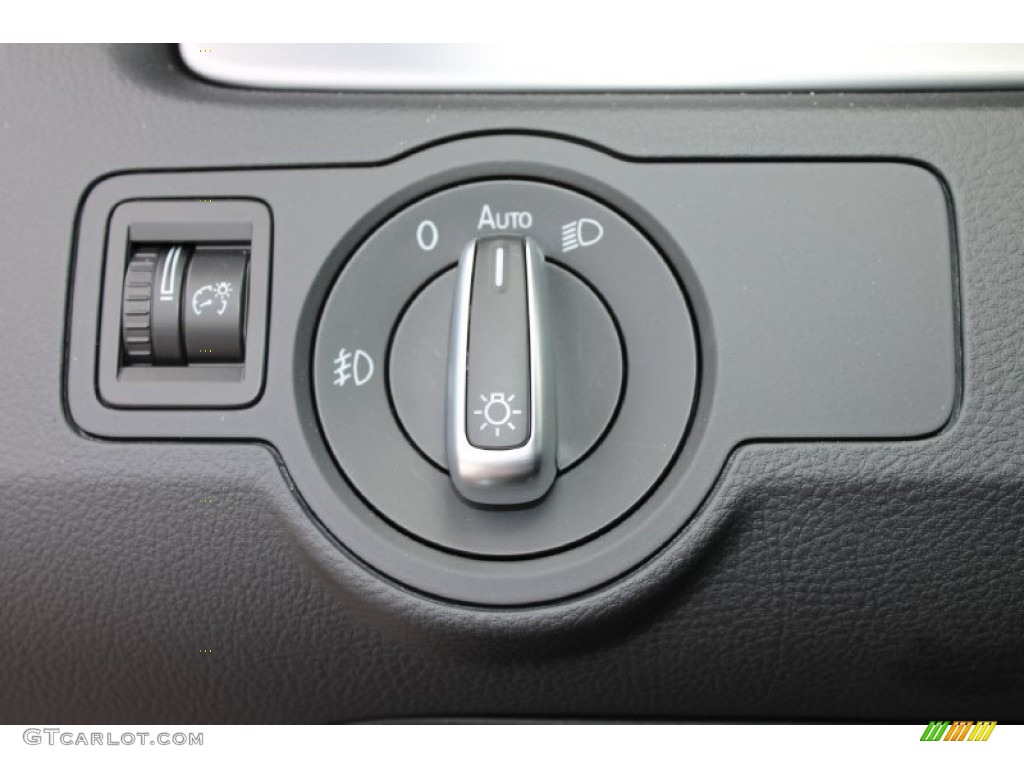 2013 Volkswagen CC Lux Controls Photos