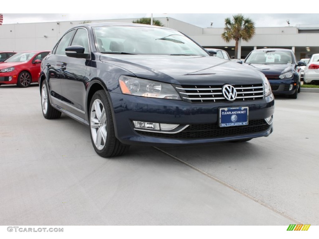 2013 Passat TDI SE - Night Blue Metallic / Titan Black photo #1