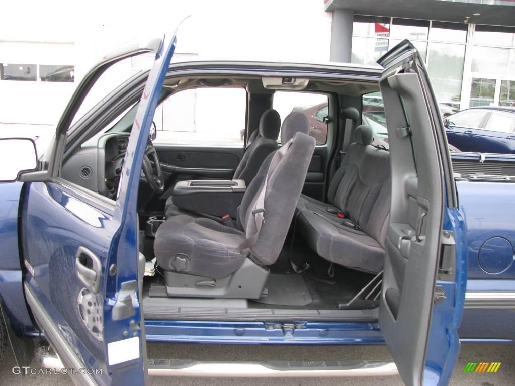 2002 Silverado 1500 LS Extended Cab 4x4 - Indigo Blue Metallic / Medium Gray photo #13