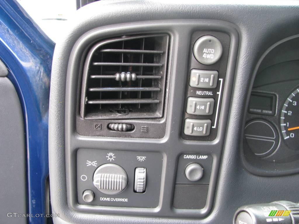 2002 Silverado 1500 LS Extended Cab 4x4 - Indigo Blue Metallic / Medium Gray photo #18