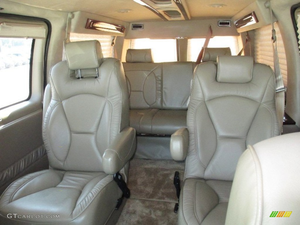 Neutral Interior 2011 Chevrolet Express 1500 Passenger Conversion Van Photo #81652400
