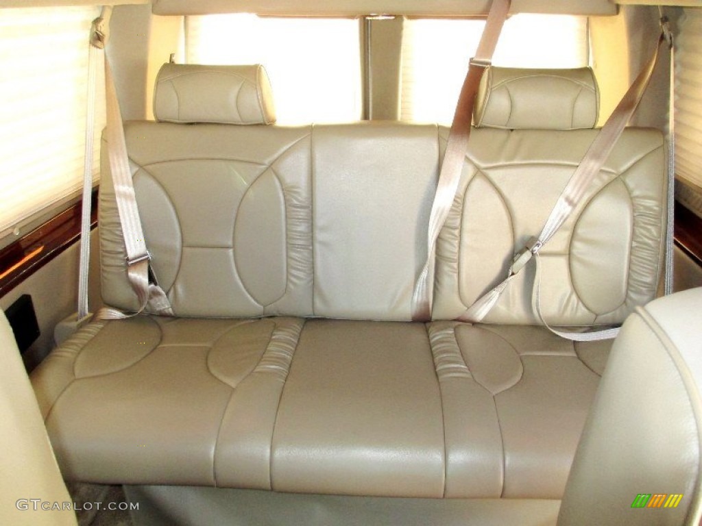 Neutral Interior 2011 Chevrolet Express 1500 Passenger Conversion Van Photo #81652432