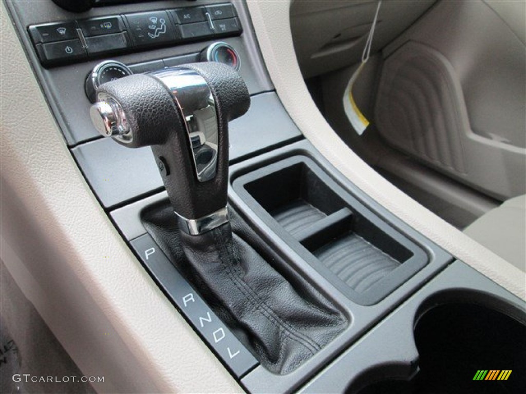 2010 Ford Taurus SE Transmission Photos