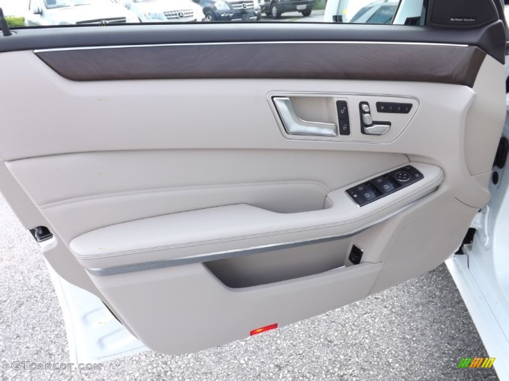 2014 Mercedes-Benz E 350 4Matic Wagon Silk Beige/Espresso Brown Door Panel Photo #81653181