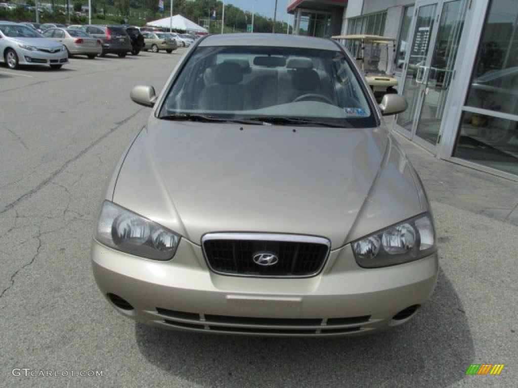 2002 Elantra GLS Sedan - Champagne Beige / Beige photo #4