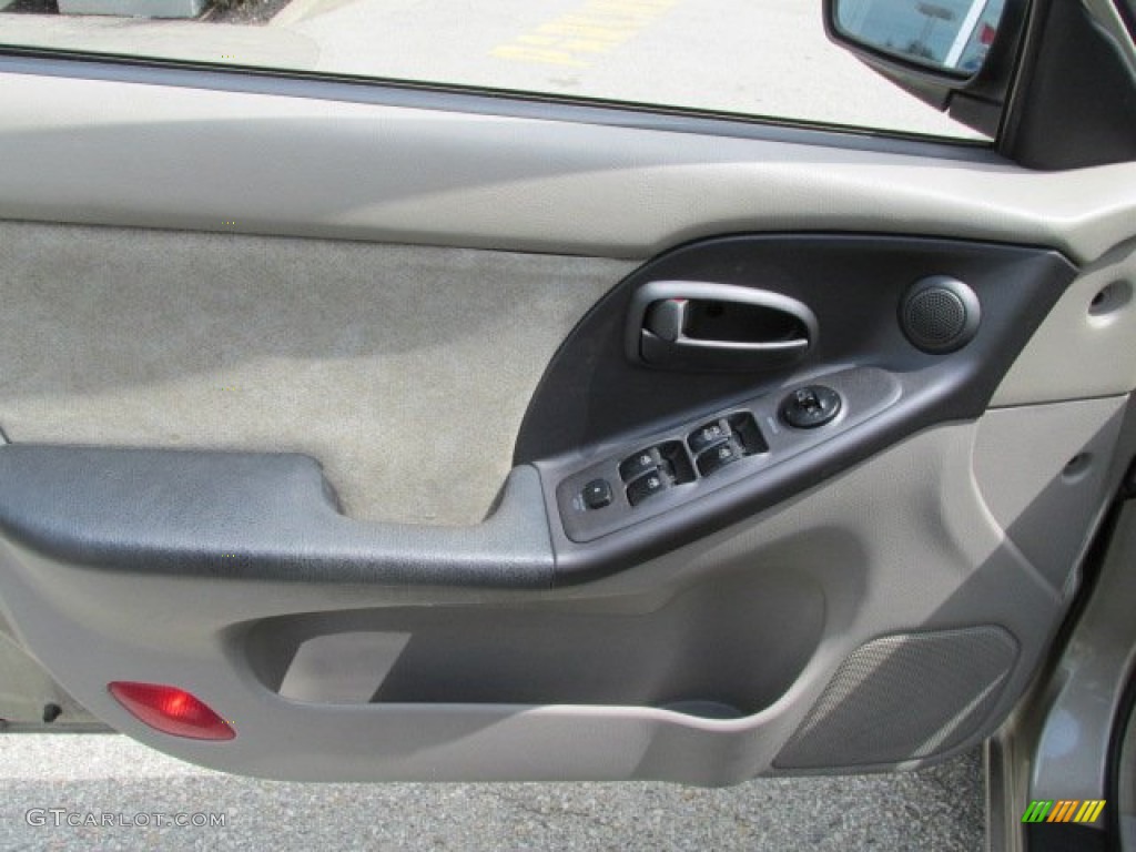 2002 Elantra GLS Sedan - Champagne Beige / Beige photo #10