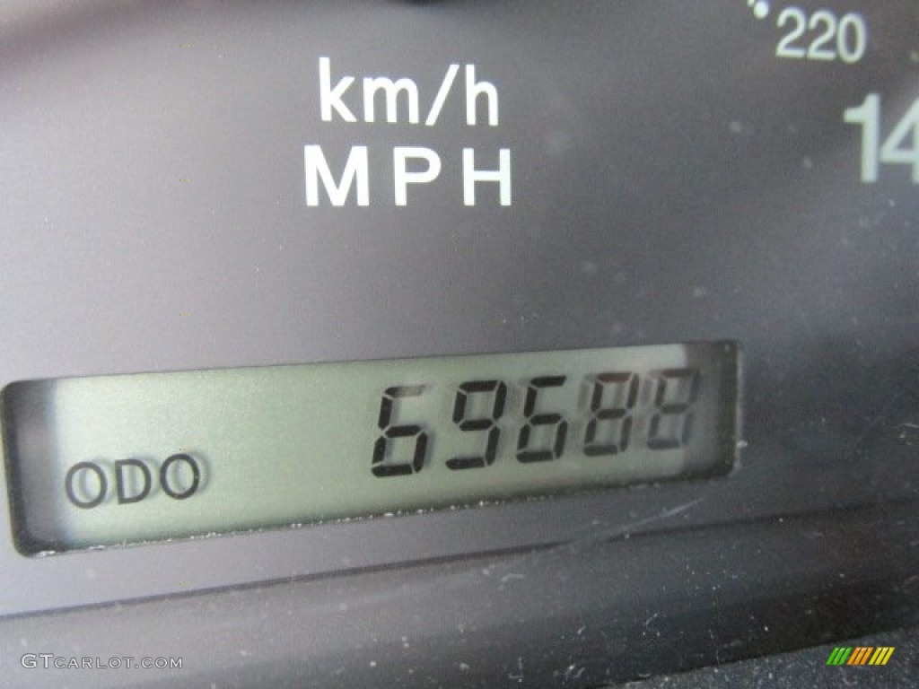 2002 Elantra GLS Sedan - Champagne Beige / Beige photo #20