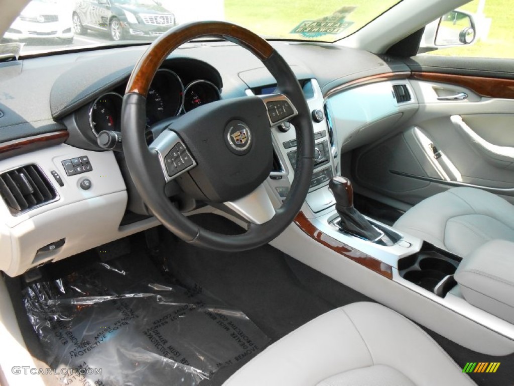 Light Titanium/Ebony Interior 2010 Cadillac CTS 3.0 Sedan Photo #81658169