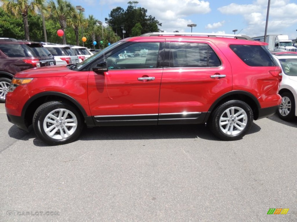 2011 Explorer XLT - Red Candy Metallic / Charcoal Black photo #2