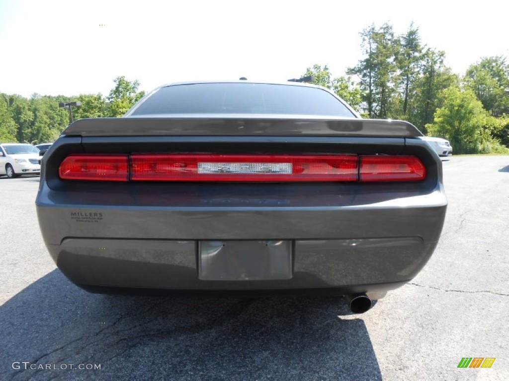 2009 Challenger SE - Dark Titanium Metallic / Dark Slate Gray photo #6